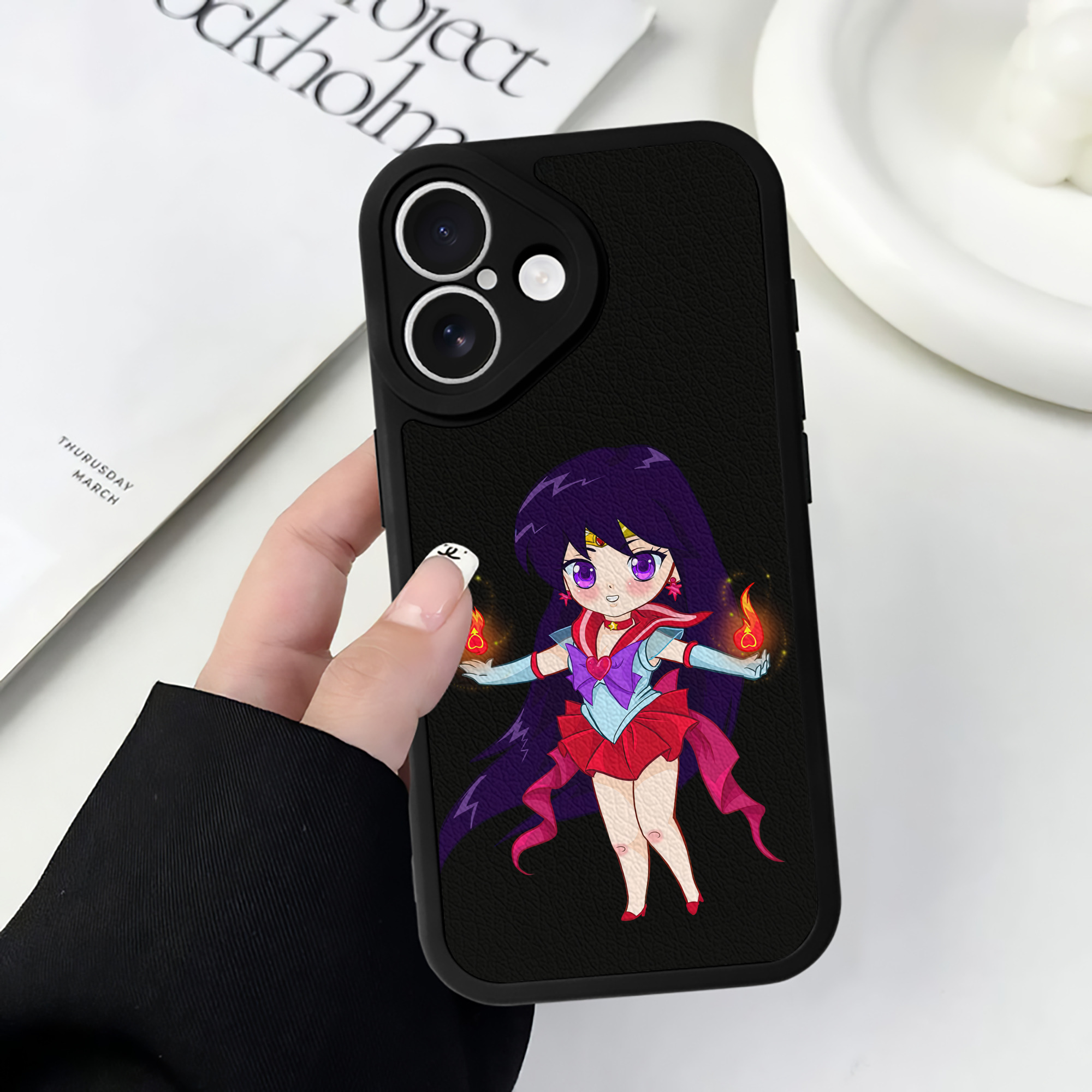 （画像用） 美少女戦士セーラームーン 火野レイ ひの レイ Sailor Moon Hino Rei （セーラーマーズ,Sailor Mars） 【iPhone 16シリーズ対応】シリコンスマホケース（レザー調） 材質：シリコン